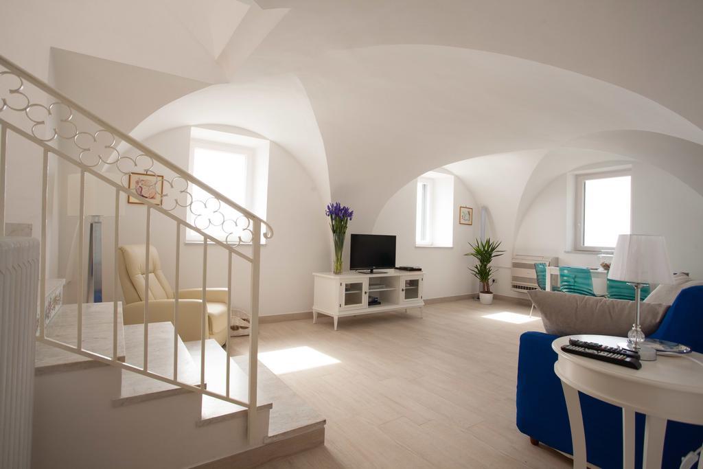 A Casa Di Laura Villa Амалфи Екстериор снимка